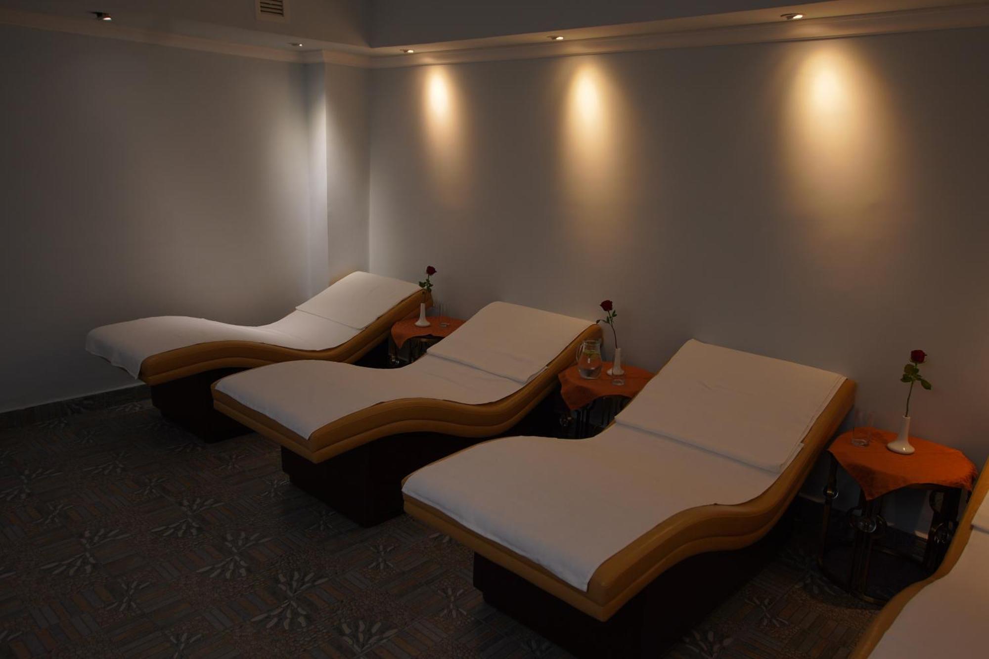 Best Western Premier Dynasty Addis Abeba Exterior foto
