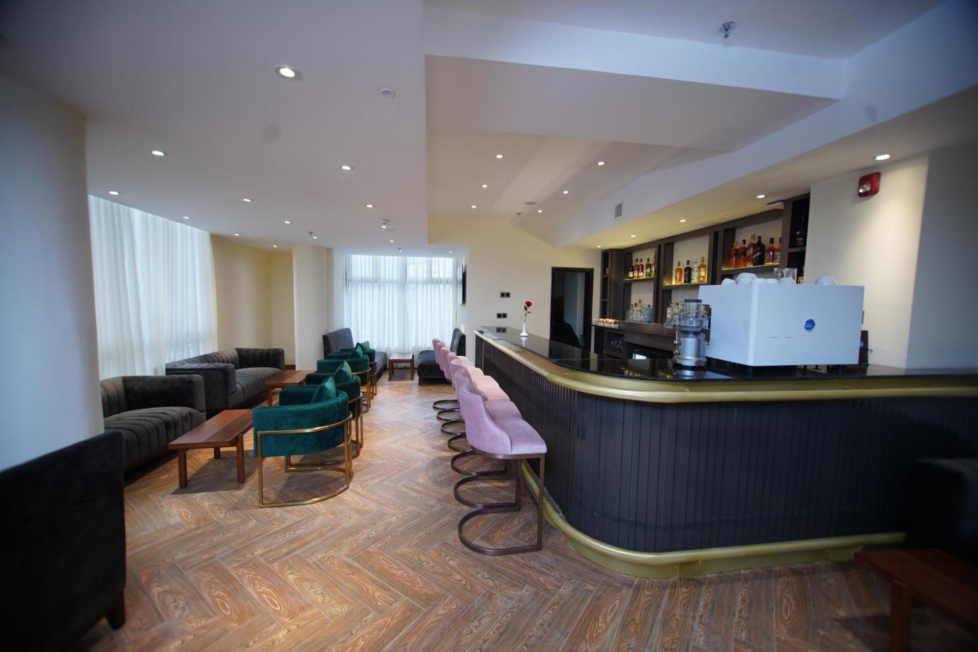 Best Western Premier Dynasty Addis Abeba Exterior foto